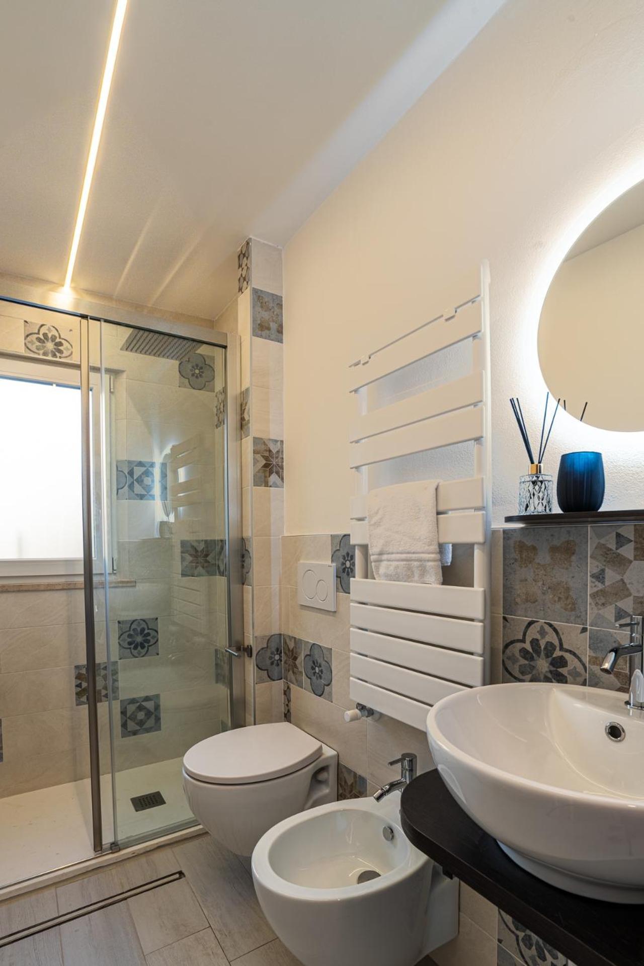 Inaugurazione 2024 - Villa Pratu Apartments A 100 Metri Dal Mare Riccione Bagian luar foto