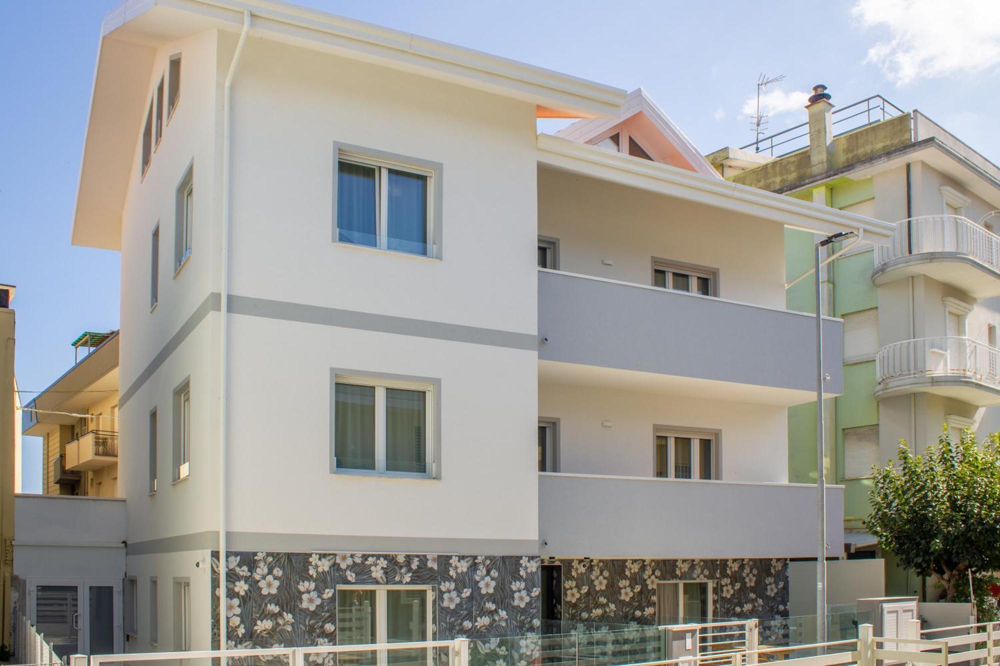 Inaugurazione 2024 - Villa Pratu Apartments A 100 Metri Dal Mare Riccione Bagian luar foto